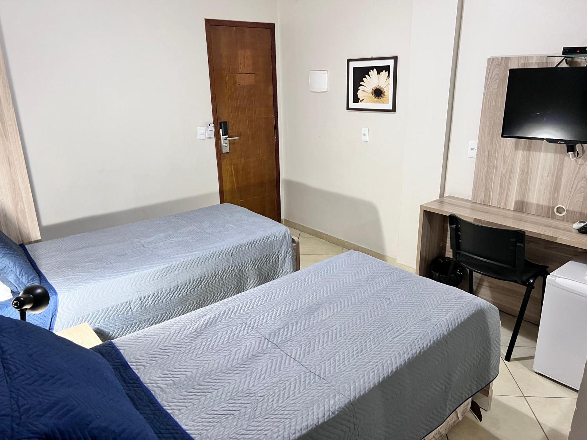 Hotel Golden Jk Muriaé Eksteriør bilde