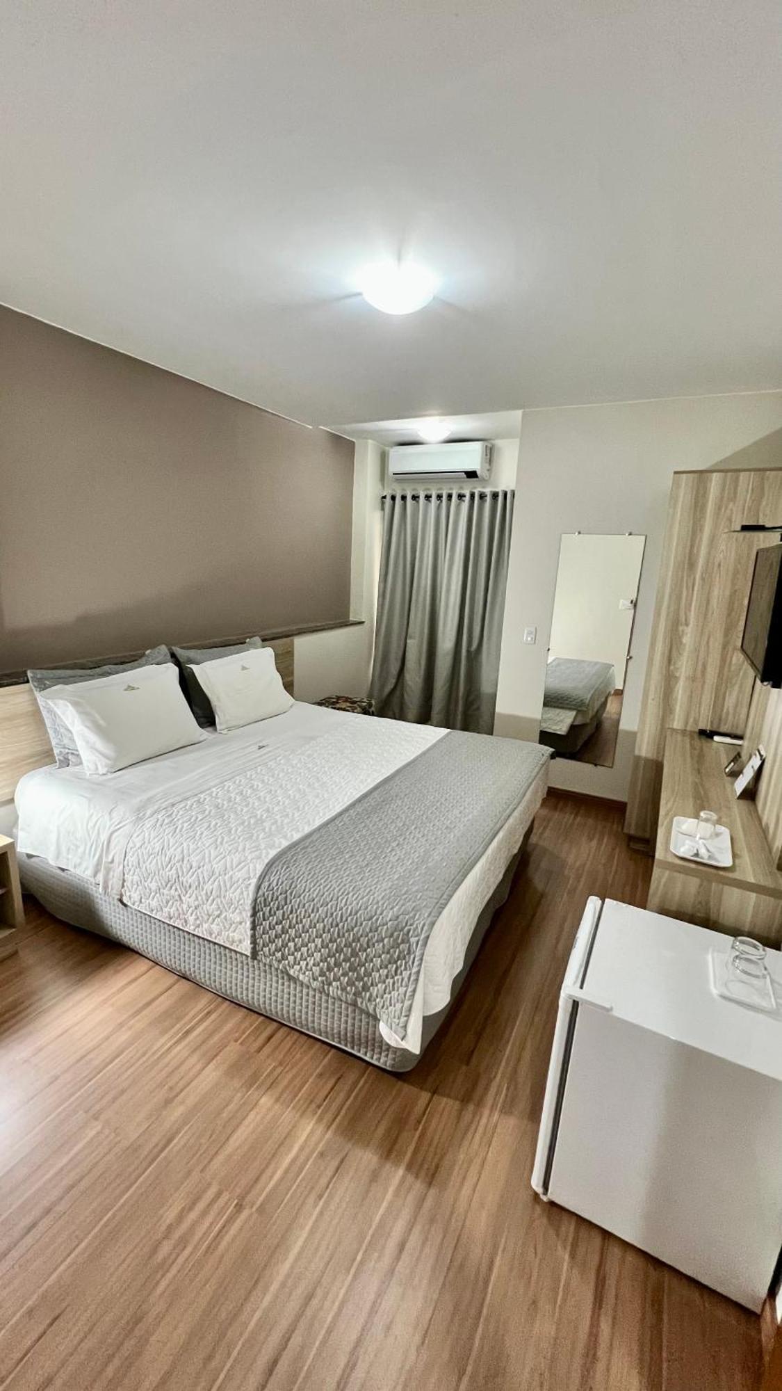 Hotel Golden Jk Muriaé Eksteriør bilde
